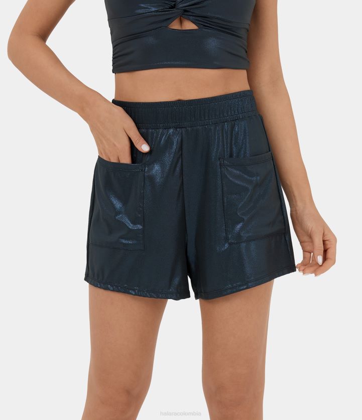 ropa activa azul medianoche brillante BBV2NZ1548 mujer Halara Softlyzero pantalones cortos casuales elásticos con bolsillo lateral de cintura alta de cuero sintético y estampado metalizado de 3''