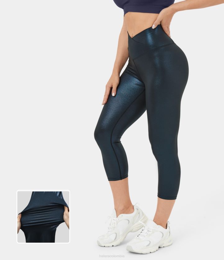 ropa activa azul medianoche brillante BBV2NZ1515 mujer Halara leggings capri de yoga elásticos con estampado metalizado y bolsillo trasero cruzado de piel sintética de softlyzero